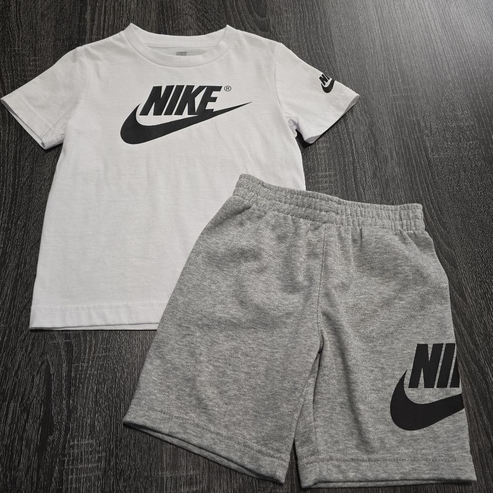 Nike Toddler Boys 4T White T-Shirt and Gray Shorts Set